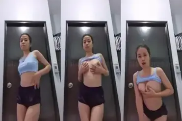 ABG Indo Pap Memek Basah Buat Ayang Ngaceng