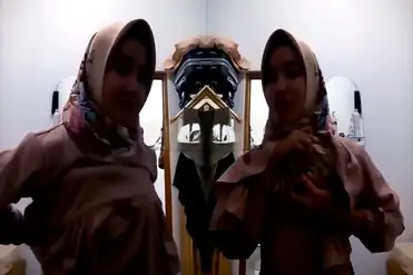 Bokep Indo Kasur Nyaman Sesi Santai Berujung Crot Panas